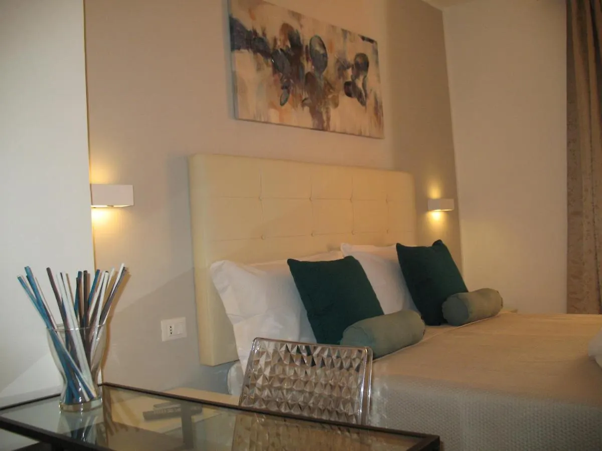 Bed&Bed Tommaso Fazzello Only Rooms Taormine Couette-café